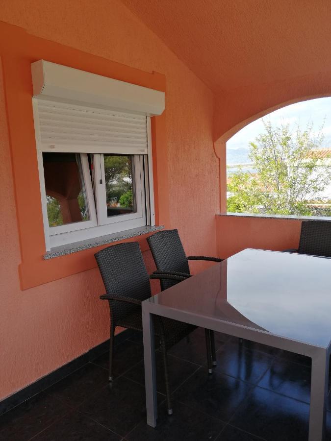 Apartmani Zdenka Vir Esterno foto