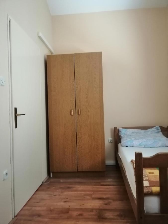 Apartmani Zdenka Vir Esterno foto