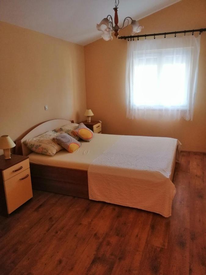 Apartmani Zdenka Vir Esterno foto